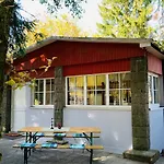 Baude Am Rennsteig Mit 2 Schlafzimmern Max 12 Personen * スタインハイト