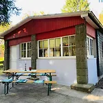 Baude Am Rennsteig Mit 2 Schlafzimmern Max 12 Personen 別荘