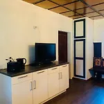 Baude Am Rennsteig Mit 2 Schlafzimmern Max 12 Personen スタインハイト