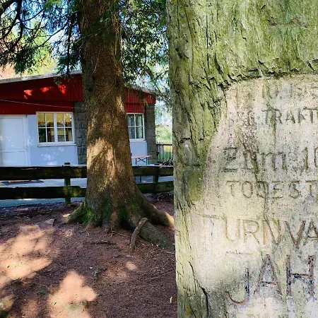 Baude Am Rennsteig Mit 2 Schlafzimmern Max 12 Personen Steinheid