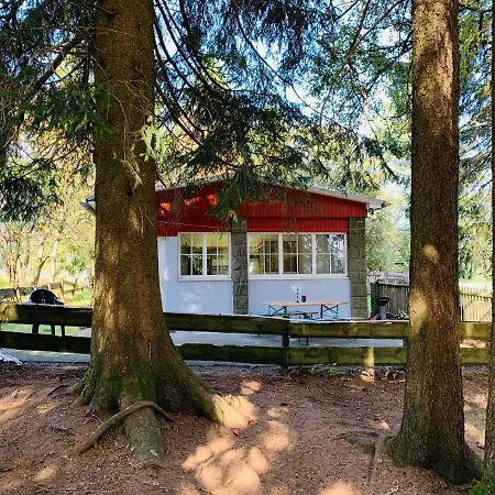 Baude Am Rennsteig Mit 2 Schlafzimmern Max 12 Personen *