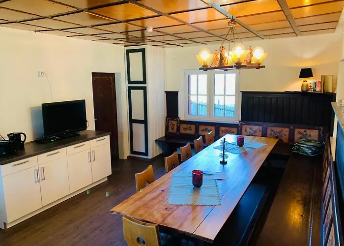 Baude Am Rennsteig Mit 2 Schlafzimmern Max 12 Personen Vakantiehuis Steinheid